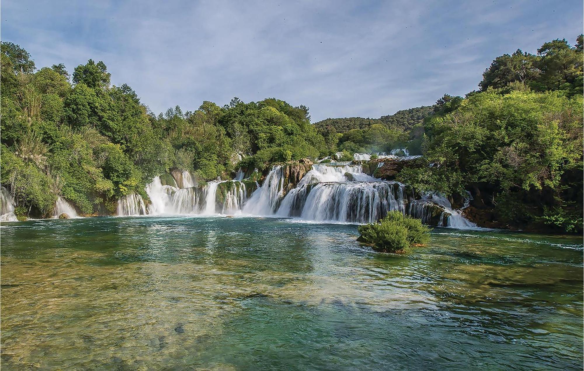 Awesome Home In Sibenik With Wifi Exterior foto